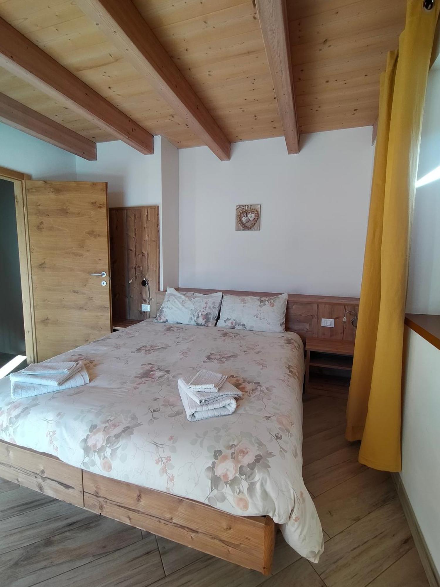 Appartamento Morettina Con Terrazzo ليفيكو ترمي المظهر الخارجي الصورة